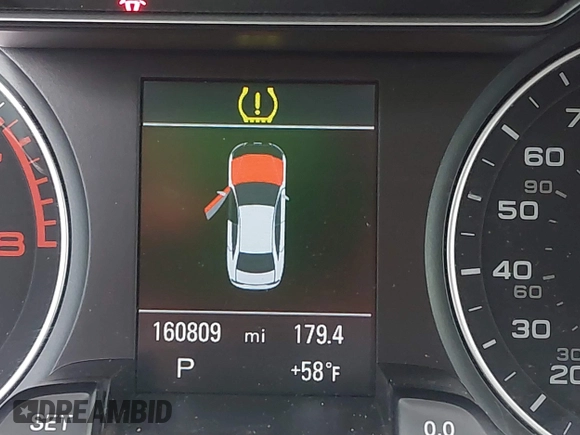2014 Audi A4 Premium Plus z VIN WAUEFAFL9EN013252, wystawiony jako IAAI lot #42247060 z przebiegiem 160 809 mil mil oraz . Historia ofert i sprzedaży dostępna na DreamBid. Obrazek 15.