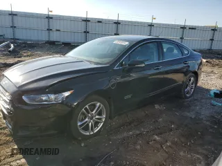 2015 Ford Fusion Energi Titanium with VIN 3FA6P0SU1FR241229, listed as a Copart auction lot 80949504 with 147,274 mi miles and Salvage Title. Bid and sale history available at carsss.com. Image 1.