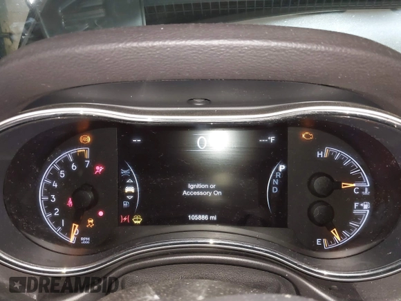 2018 Jeep Grand Cherokee Laredo E with VIN 1C4RJFAG5JC343101, listed as a IAAI auction lot 41211158 with 105,886 mi miles. Bid and sale history available at carsss.com. Image 7.