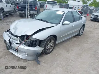 2003 Chevrolet Cavalier LS Sport z VIN 1G1JH52F137308603, wystawiony jako IAAI lot #42352102 z przebiegiem 56 837 mil mil oraz . Historia ofert i sprzedaży dostępna na DreamBid. Obrazek 2.
