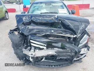 2016 Mercedes-Benz C 300 z VIN 55SWF4JB8GU131378, wystawiony jako IAAI lot #42206961 z przebiegiem Nie podano mil oraz . Historia ofert i sprzedaży dostępna na DreamBid. Obrazek 13.