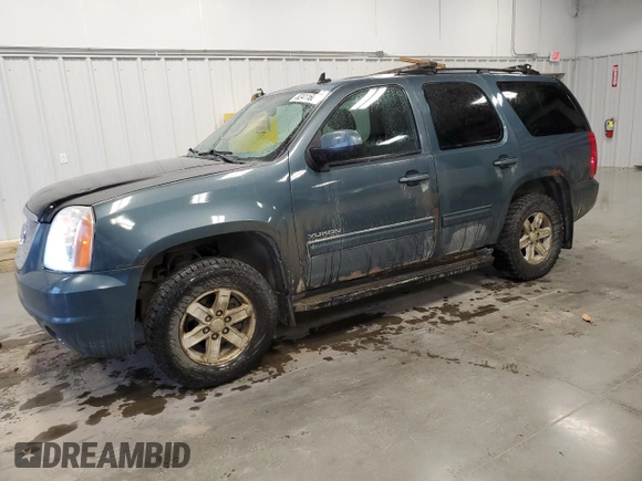 2010 GMC Yukon z VIN 1GKUKAE04AR117639, wystawiony jako Copart lot #82411664 z przebiegiem 313 266 mil mil oraz Szkoda całkowita • Salvage title. Historia ofert i sprzedaży dostępna na DreamBid. Obrazek 1.