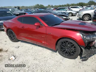 2022 Chevrolet Camaro LT1 with VIN 1G1FF1R73N0117120, listed as a Copart auction lot 70218334 with 37,419 mi miles and Salvage Title. Bid and sale history available at carsss.com. Image 4.