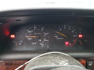 1997 Nissan Altima XE with VIN 1N4BU31D3VC222205, listed as a Copart auction lot 84018274 with 261,349 mi miles and Salvage Title. Bid and sale history available at carsss.com. Image 9.