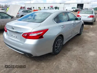 2016 Nissan Altima SR with VIN 1N4AL3AP4GC120813, listed as a IAAI auction lot 41974716 with 119,527 mi miles and . Bid and sale history available at DreamBid. Image 4.