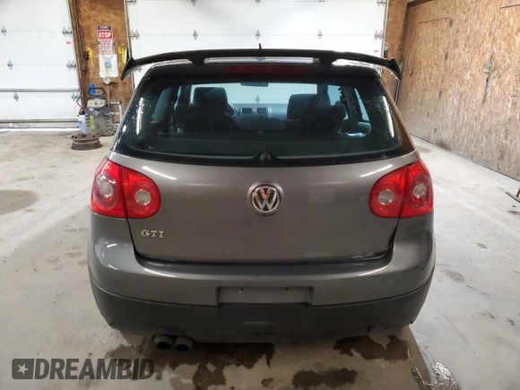 2006 Volkswagen GTI z VIN WVWFV71K56W107975, wystawiony jako Copart lot #84029684 z przebiegiem 131 893 mil mil oraz Szkoda całkowita • Salvage title. Historia ofert i sprzedaży dostępna na DreamBid. Obrazek 6.