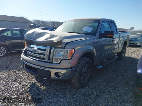 2009 Ford F-150 STX с VIN 1FTRX14899FA35204, выставлен на аукционе IAAI как лот 41757783 с пробегом 229 262 миль миль и . История ставок и продаж доступна на DreamBid. Изображение 2.