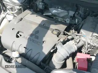 2020 Mitsubishi Outlander ES z VIN JA4AR3AU5LU016702, wystawiony jako IAAI lot #42094624 z przebiegiem 104 067 mil mil oraz . Historia ofert i sprzedaży dostępna na DreamBid. Obrazek 20.