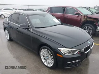 2012 BMW 3 Series 335i z VIN WBA3A9G57CNP35420, wystawiony jako IAAI lot #41449784 z przebiegiem 100 692 mil mil oraz . Historia ofert i sprzedaży dostępna na DreamBid. Obrazek 1.