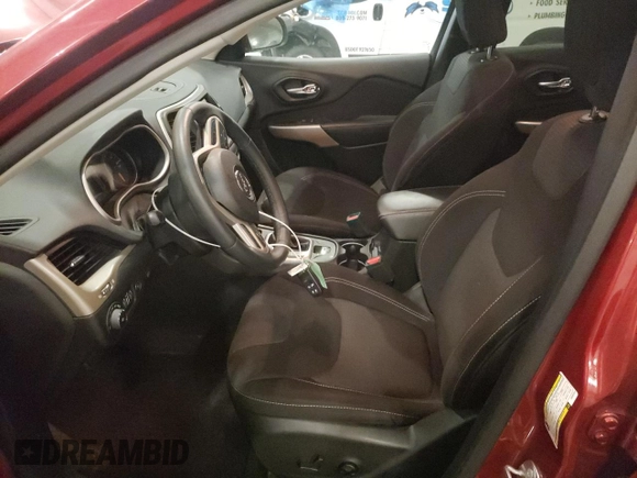2017 Jeep Cherokee Latitude z VIN 1C4PJMCS7HW587810, wystawiony jako Copart lot #60847625 z przebiegiem 39 950 mil mil oraz Szkoda całkowita • Salvage title. Historia ofert i sprzedaży dostępna na DreamBid. Obrazek 7.