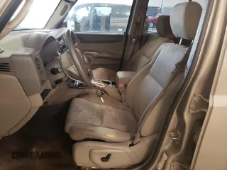 2006 Jeep Commander with VIN 1J8HG48N66C168649, listed as a Copart auction lot 75037014 with 214,261 mi miles and Clean Title. Bid and sale history available at carsss.com. Image 7.