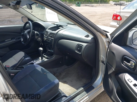 2005 Nissan Sentra SE-R z VIN 3N1AB51D75L577179, wystawiony jako IAAI lot #42351820 z przebiegiem 209 310 mil mil oraz . Historia ofert i sprzedaży dostępna na DreamBid. Obrazek 5.
