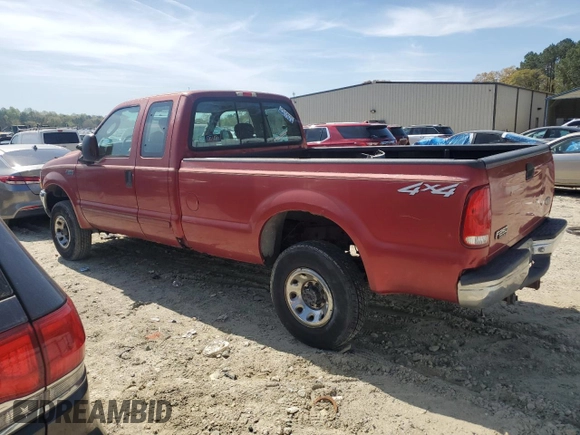 2003 Ford F-250 XL z VIN 1FTNX21LX3EB86983, wystawiony jako Copart lot #52991855 z przebiegiem 94 588 mil mil oraz Czysty tytuł • Clean title. Historia ofert i sprzedaży dostępna na DreamBid. Obrazek 2.