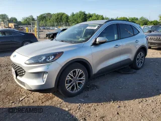 2020 Ford Escape SEL с VIN 1FMCU0H67LUA94400, выставлен на аукционе Copart как лот 61938305 с пробегом 31 984 миль миль и Списание • Salvage title. История ставок и продаж доступна на DreamBid. Изображение 1.