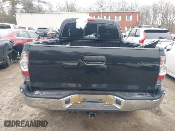 2011 Toyota Tacoma with VIN 5TFUU4EN9BX007217, listed as a IAAI auction lot 41798391 with 71,684 mi miles. Bid and sale history available at carsss.com. Image 17.