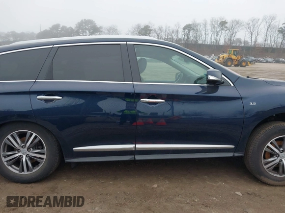 2020 Infiniti QX60 Pure z VIN 5N1DL0MM0LC515634, wystawiony jako IAAI lot #41904883 z przebiegiem 26 722 mil mil oraz . Historia ofert i sprzedaży dostępna na DreamBid. Obrazek 13.