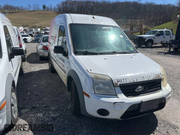 2013 Ford Transit Connect XLT с VIN NM0LS7BN3DT140781, выставлен на аукционе IAAI как лот 42566617 с пробегом 256 854 миль миль и . История ставок и продаж доступна на DreamBid. Изображение 32.
