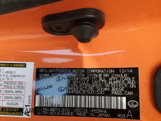 2015 Lexus RC F z VIN JTHHP5BC3F5001530, wystawiony jako Copart lot #56976165 z przebiegiem 104 935 mil mil oraz Szkoda całkowita • Salvage title. Historia ofert i sprzedaży dostępna na DreamBid. Obrazek 13.