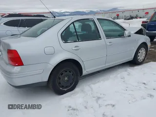 2003 Volkswagen Jetta GL with VIN 3VWRK69MX3M157057, listed as a IAAI auction lot 41472509 with Not provided miles and . Bid and sale history available at DreamBid. Image 4.