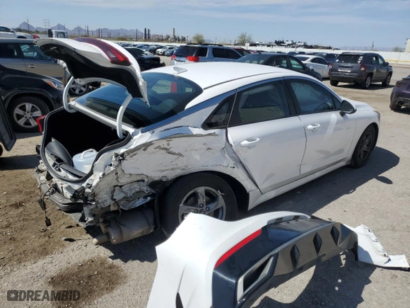 2022 Kia K5 LXS with VIN 5XXG14J2XNG116282, listed as a Copart auction lot 48523405 with 55,217 mi miles and Salvage Title. Bid and sale history available at carsss.com. Image 3.
