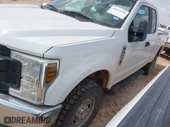 2019 Ford F-250 XL with VIN 1FT7X2B62KEG56083, listed as a IAAI auction lot 42452430 with 150,903 mi miles and . Bid and sale history available at DreamBid. Image 16.