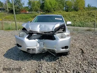 2010 Toyota Highlander with VIN 5TDBK3EH1AS032389, listed as a Copart auction lot 69940654 with 121,001 mi miles and Salvage Title. Bid and sale history available at carsss.com. Image 12.