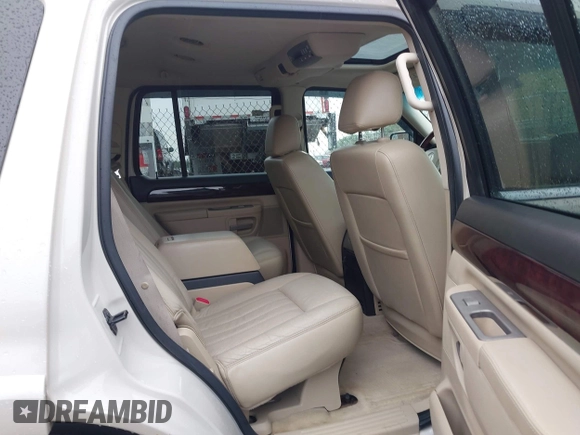 2005 Lincoln Aviator with VIN 5LMEU88H45ZJ17093, listed as a IAAI auction lot 42042816 with 87,646 mi miles and . Bid and sale history available at DreamBid. Image 8.