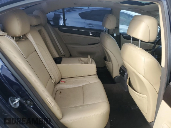 2011 Hyundai Genesis with VIN KMHGC4DF7BU139819, listed as a Copart auction lot 77091184 with 179,787 mi miles and Non Repairable. Bid and sale history available at carsss.com. Image 10.