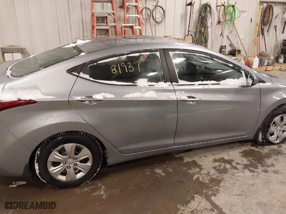 2016 Hyundai Elantra SE with VIN 5NPDH4AE6GH758014, listed as a IAAI auction lot 41381937 with 46,184 mi miles. Bid and sale history available at carsss.com. Image 13.
