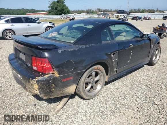 2004 Ford Mustang GT Deluxe z VIN 1FAFP42X64F137315, wystawiony jako Copart lot #52577925 z przebiegiem 210 557 mil mil oraz Szkoda całkowita • Salvage title. Historia ofert i sprzedaży dostępna na DreamBid. Obrazek 3.