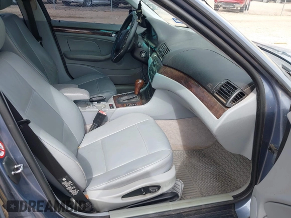 2002 BMW 3 Series 325i with VIN WBAET37492NG82793, listed as a IAAI auction lot 42096913 with 226,869 mi miles and . Bid and sale history available at DreamBid. Image 5.