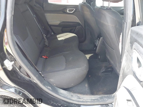 2024 Jeep Compass Sport z VIN 3C4NJDAN5RT105556, wystawiony jako IAAI lot #42335647 z przebiegiem 14 747 mil mil oraz . Historia ofert i sprzedaży dostępna na DreamBid. Obrazek 8.