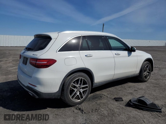 2019 Mercedes-Benz GLC with VIN WDC0G4KBXKV144205, listed as a Copart auction lot 53776625 with 110,136 mi miles and Clean Title. Bid and sale history available at carsss.com. Image 3.