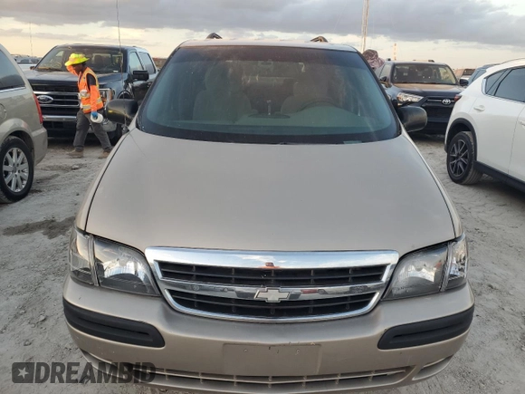 2004 Chevrolet Venture LS z VIN 1GNDX03E94D224507, wystawiony jako Copart lot #75248174 z przebiegiem Nie podano mil oraz Szkody całkowita. Historia ofert i sprzedaży dostępna na DreamBid. Obrazek 5.