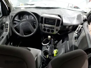 2005 Ford Escape Hybrid with VIN 1FMCU96H55KB87200, listed as a Copart auction lot 44643455 with Not provided miles and Salvage title. Bid and sale history available at DreamBid. Image 8.