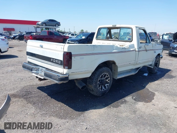 1987 Ford F-250 with VIN 1FTHF2518HKA08300, listed as a IAAI auction lot 41984273 with 37,267 mi miles and . Bid and sale history available at DreamBid. Image 4.