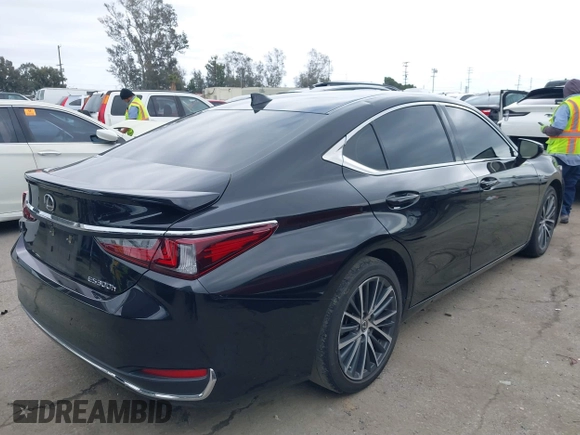 2023 Lexus ES with VIN 58ADA1C10PU035654, listed as a IAAI auction lot 41808924 with 40,929 mi miles. Bid and sale history available at carsss.com. Image 4.