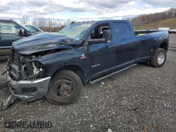 2019 Ram 3500 Tradesman with VIN 3C63RRGL8KG648389, listed as a Copart auction lot 77823624 with 46,853 mi miles and Salvage Title. Bid and sale history available at carsss.com. Image 1.