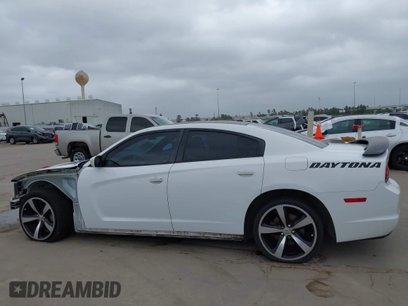 2013 Dodge Charger RT with VIN 2C3CDXCT8DH729644, listed as a IAAI auction lot 41932502 with 149,685 mi miles and . Bid and sale history available at carsss.com. Image 15.