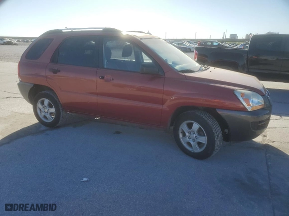 2007 Kia Sportage LX with VIN KNDJF724X77345078, listed as a Copart auction lot 49476535 with 295,468 mi miles and Salvage Title. Bid and sale history available at carsss.com. Image 4.