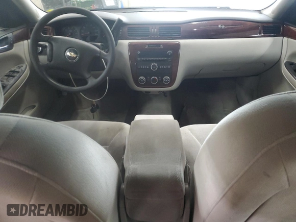 2008 Chevrolet Impala LS z VIN 2G1WB58N289125836, wystawiony jako Copart lot #57127295 z przebiegiem Nie podano mil oraz Szkoda całkowita • Salvage title. Historia ofert i sprzedaży dostępna na DreamBid. Obrazek 8.