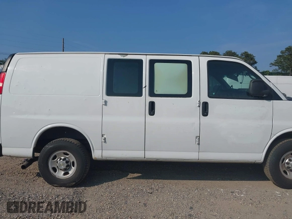 2012 Chevrolet Express Cargo with VIN 1GCZGTCG1C1102306, listed as a IAAI auction lot 42339673 with 92,684 mi miles and . Bid and sale history available at DreamBid. Image 12.