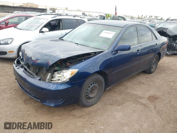 2005 Toyota Camry STD z VIN 4T1BE32K85U101891, wystawiony jako IAAI lot #41680923 z przebiegiem 146 472 mil mil oraz . Historia ofert i sprzedaży dostępna na DreamBid. Obrazek 2.
