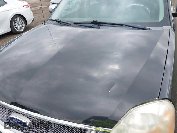 2007 Ford Five Hundred Limited z VIN 1FAHP28177G157927, wystawiony jako IAAI lot #42328521 z przebiegiem 111 850 mil mil oraz . Historia ofert i sprzedaży dostępna na DreamBid. Obrazek 6.