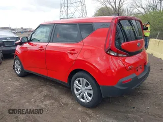 2020 Kia Soul S with VIN KNDJ23AU0L7731492, listed as a IAAI auction lot 41947351 with 71,484 mi miles and . Bid and sale history available at DreamBid. Image 3.