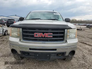 2009 GMC Sierra 1500 SLE with VIN 1GTEK29079Z268535, listed as a Copart auction lot 54967905 with 228,515 mi miles and Clean Title. Bid and sale history available at carsss.com. Image 5.