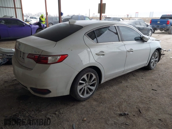 2016 Acura ILX z VIN 19UDE2F38GA023113, wystawiony jako IAAI lot #41619210 z przebiegiem 90 451 mil mil oraz . Historia ofert i sprzedaży dostępna na DreamBid. Obrazek 4.