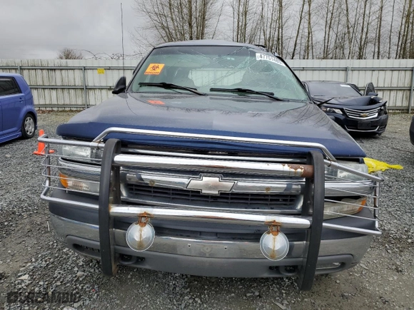 2002 Chevrolet Tahoe LT with VIN 1GNEK13Z22J305942, listed as a Copart auction lot 47751485 with 0 mi miles and Clean Title. Bid and sale history available at carsss.com. Image 5.
