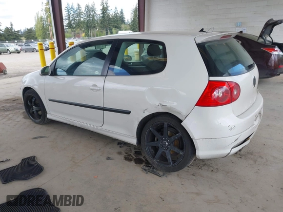 2007 Volkswagen Rabbit z VIN WVWBR71K67W191437, wystawiony jako IAAI lot #42082924 z przebiegiem 183 154 mil mil oraz . Historia ofert i sprzedaży dostępna na DreamBid. Obrazek 3.