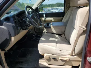 2008 Chevrolet Silverado 1500 Work Truck with VIN 1GCEC14088Z250865, listed as a Copart auction lot 72437884 with 137,030 mi miles and Salvage Title. Bid and sale history available at carsss.com. Image 7.